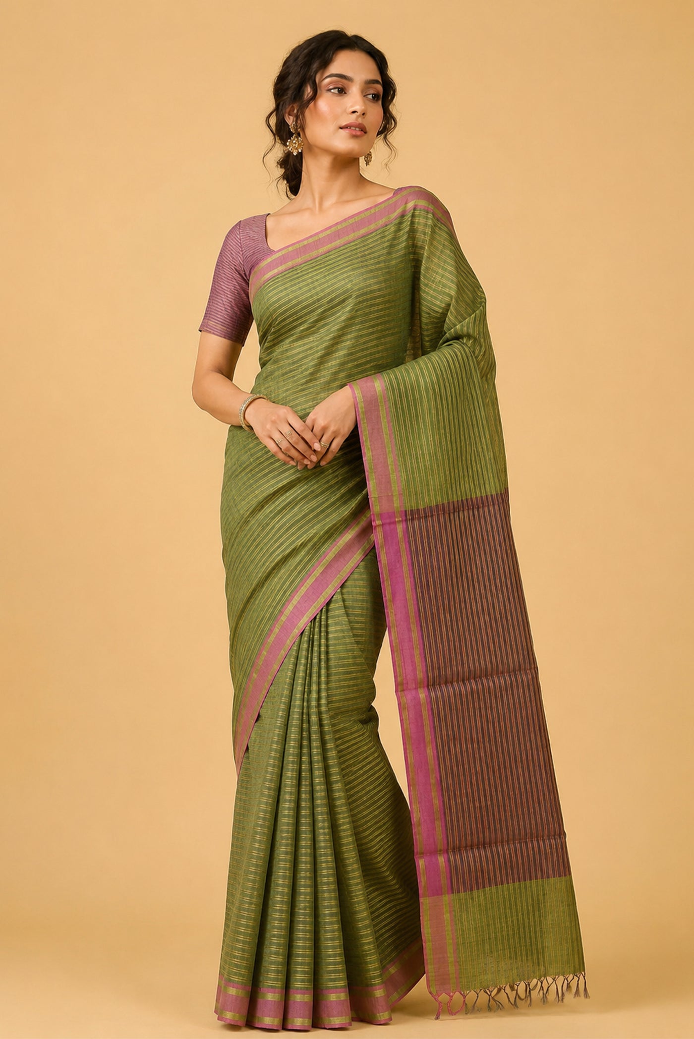 Model wearing a Bhagalpuri Tussar Silk