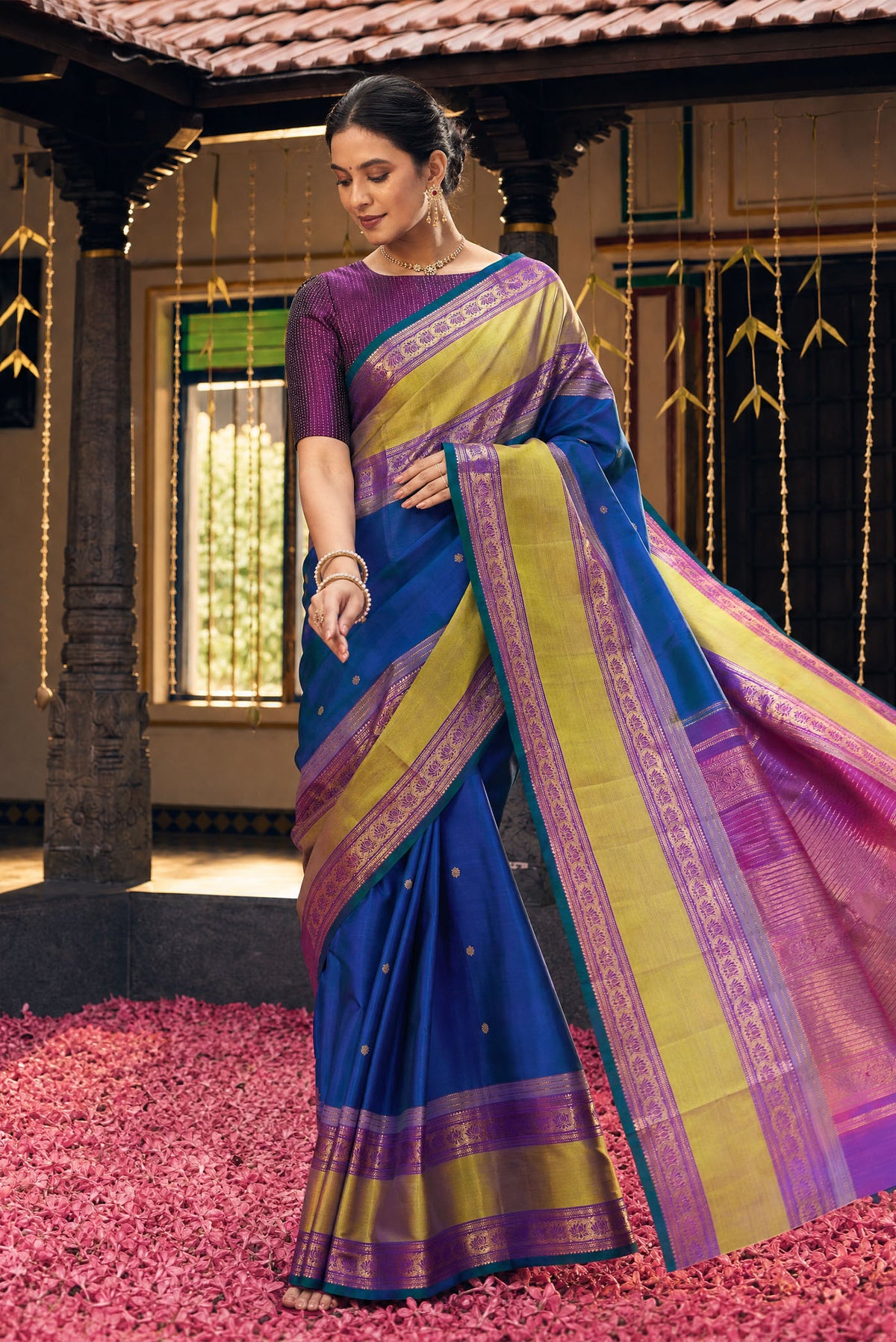 Tamira-Pure Silk Pure Gold Zari Blue with Green Dual Tone Kanchipuram Saree