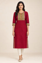 This Maroon Cotton Kurta is crafted using Plain Woven detailing, featuring Plain Body design across the silhouette with U-neck front image displayed on an AI model