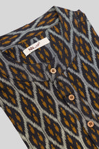 Detailed shot of Black Pure Cotton Ikat Print Mens Kurta