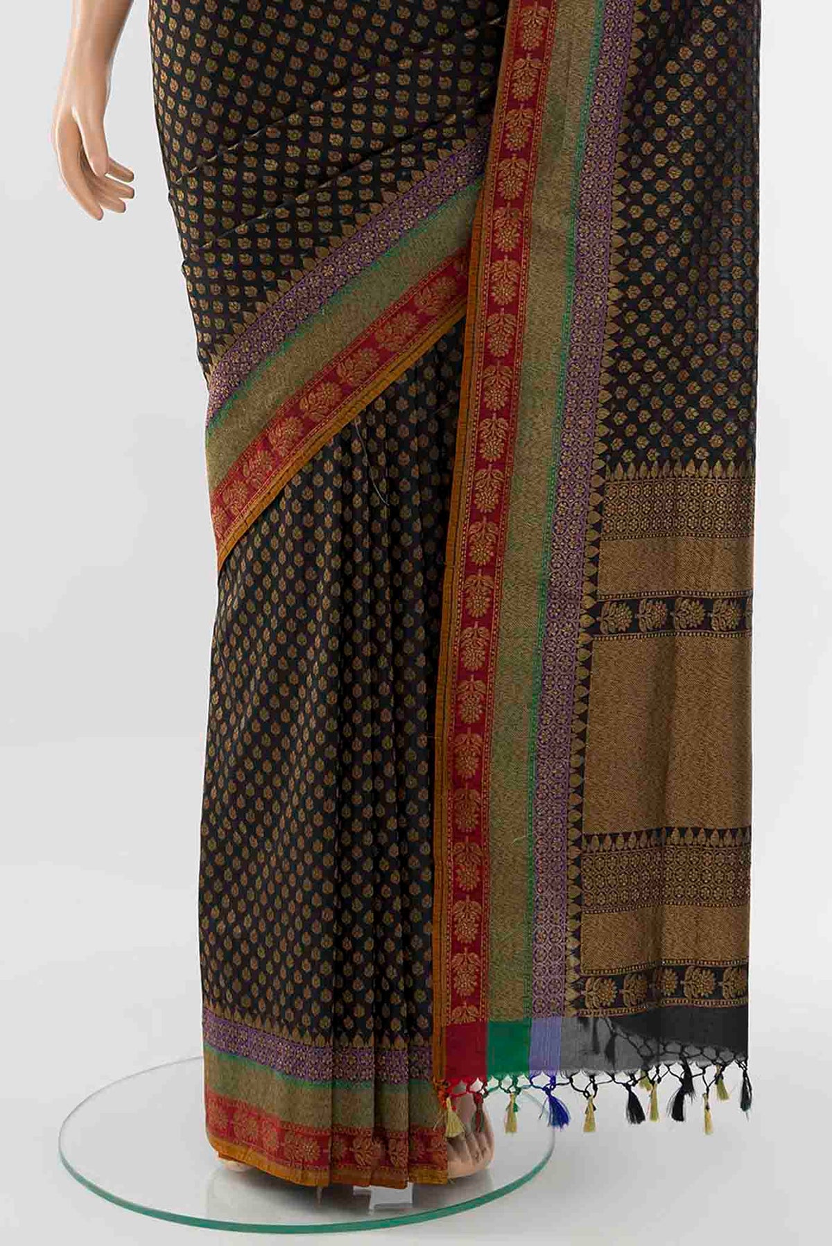 pleats pallu
