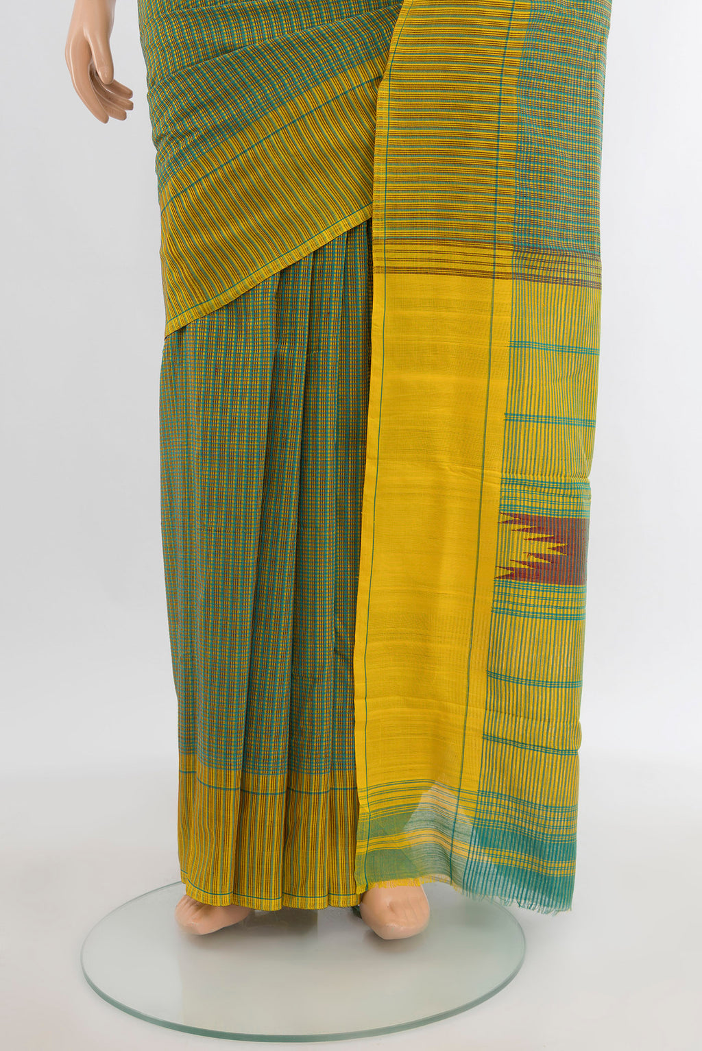 Pleats and pallu of Green Art Silk Saree with Checked design on the body and Checks Border. 