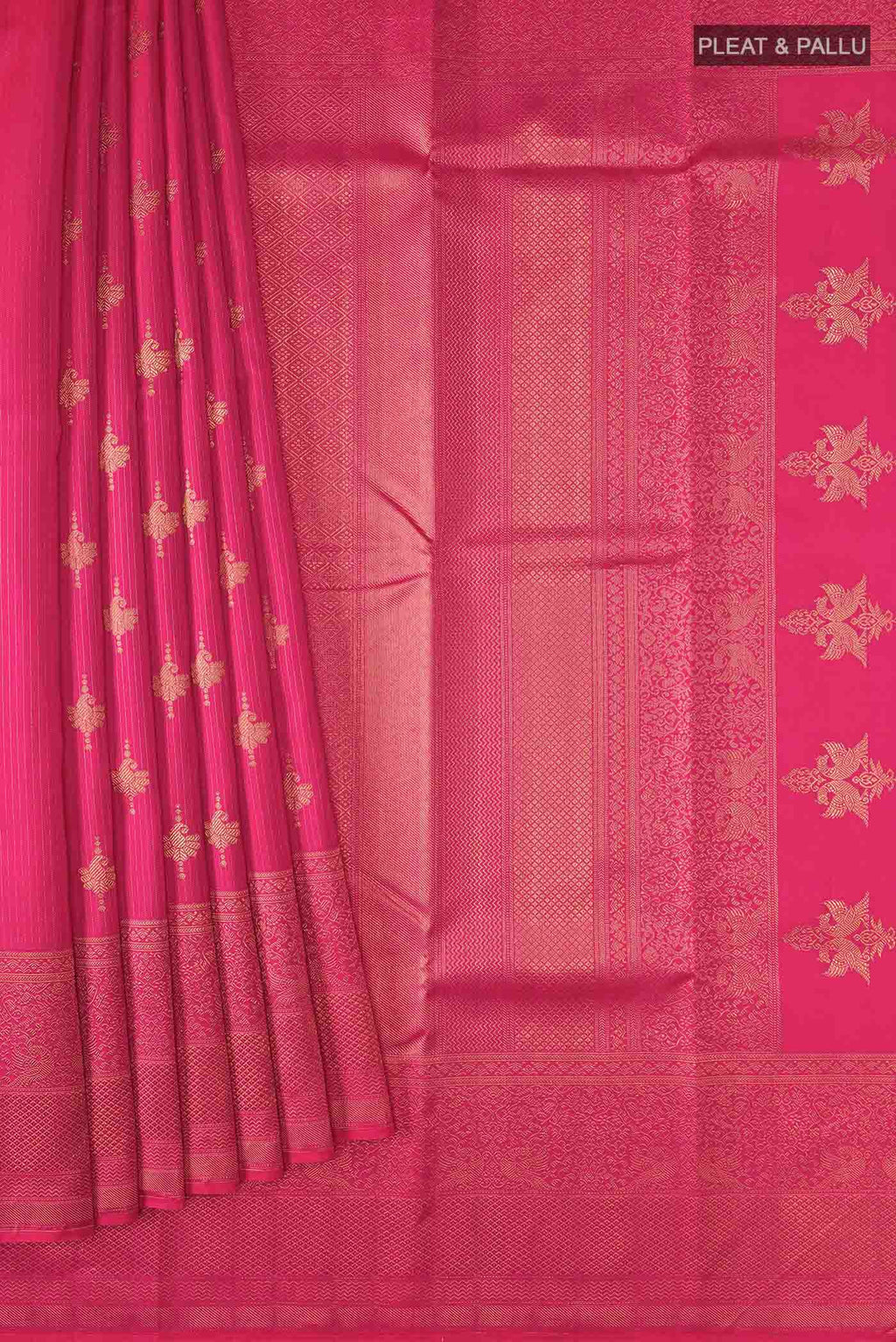 pleats pallu