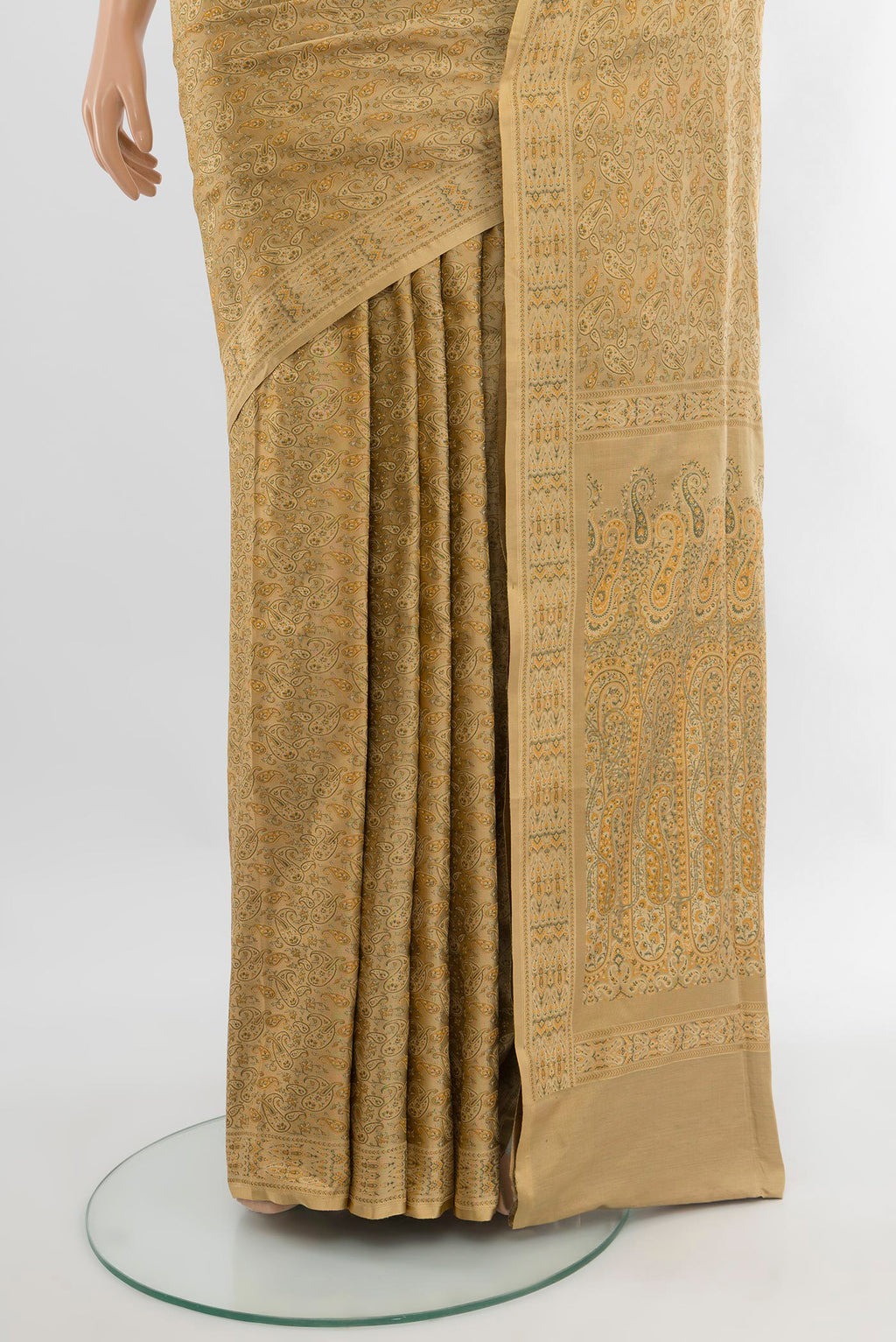 Pleats and pallu of Sandal Banarasi Tanchoi Silk Saree with Jacquard design on the body and Thread Border. 