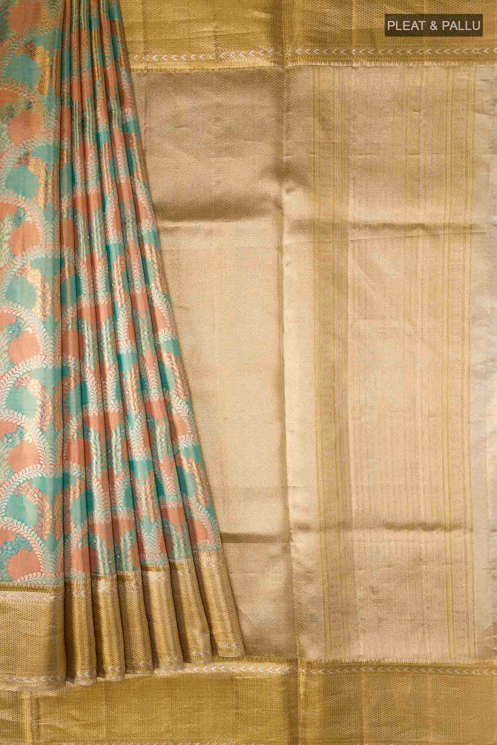 pleats pallu
