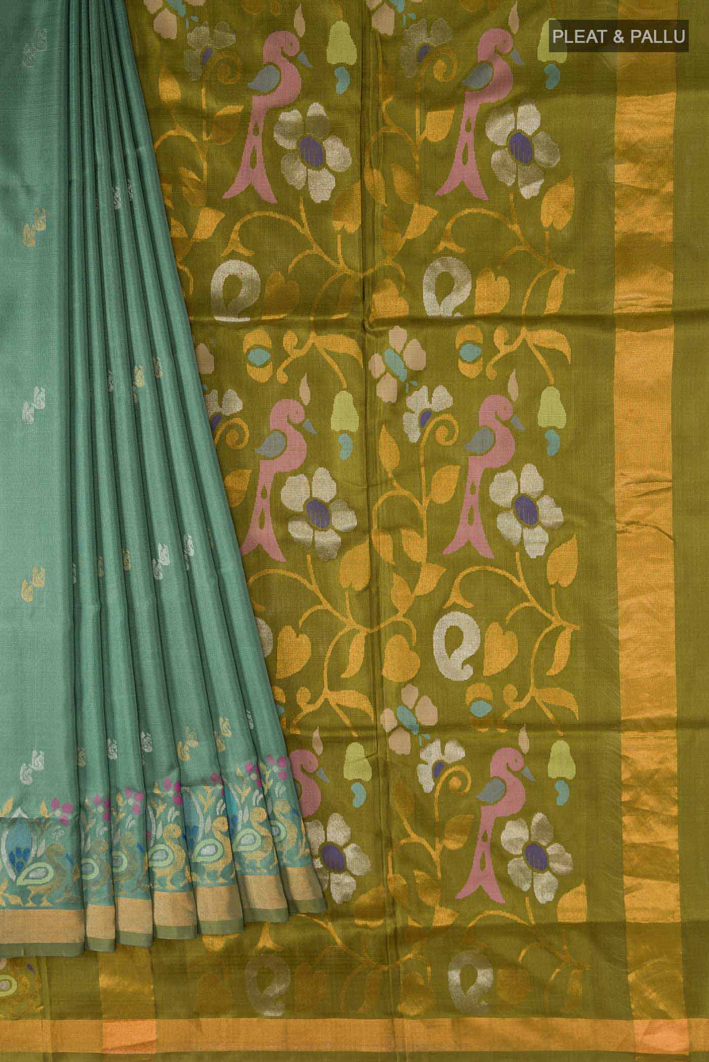 pleats pallu