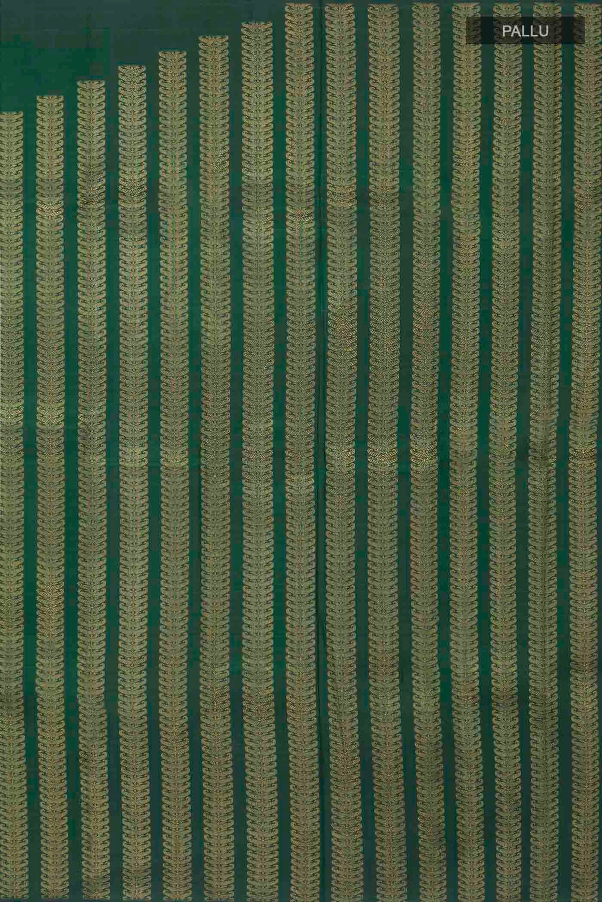 Close up image of the pallu of Green Kanchipuram Silk Saree with Stripes on the body and Without Border