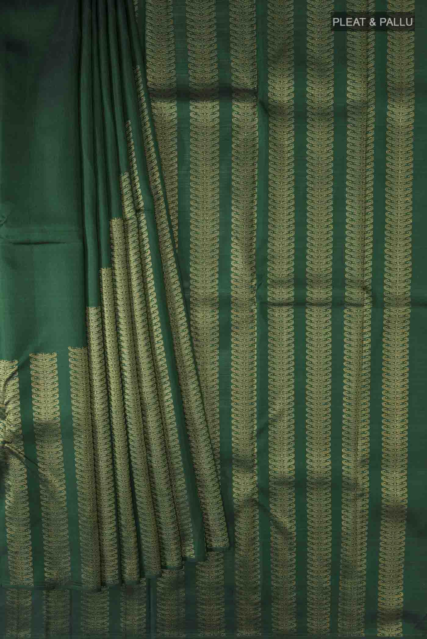 pleats pallu