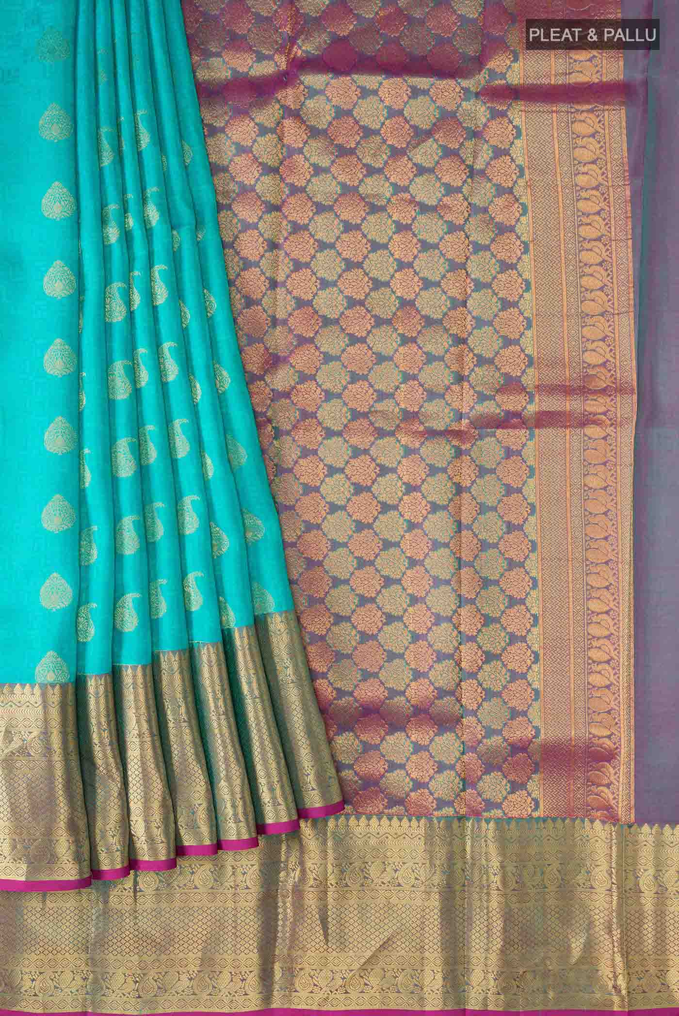 pleats pallu