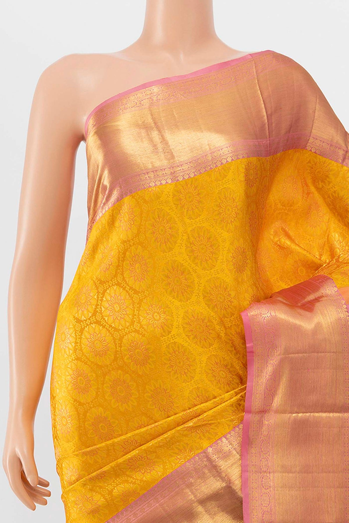 Border image of Yellow Kanchipuram Silk Saree with Zari Brocade on the body and Zari Border