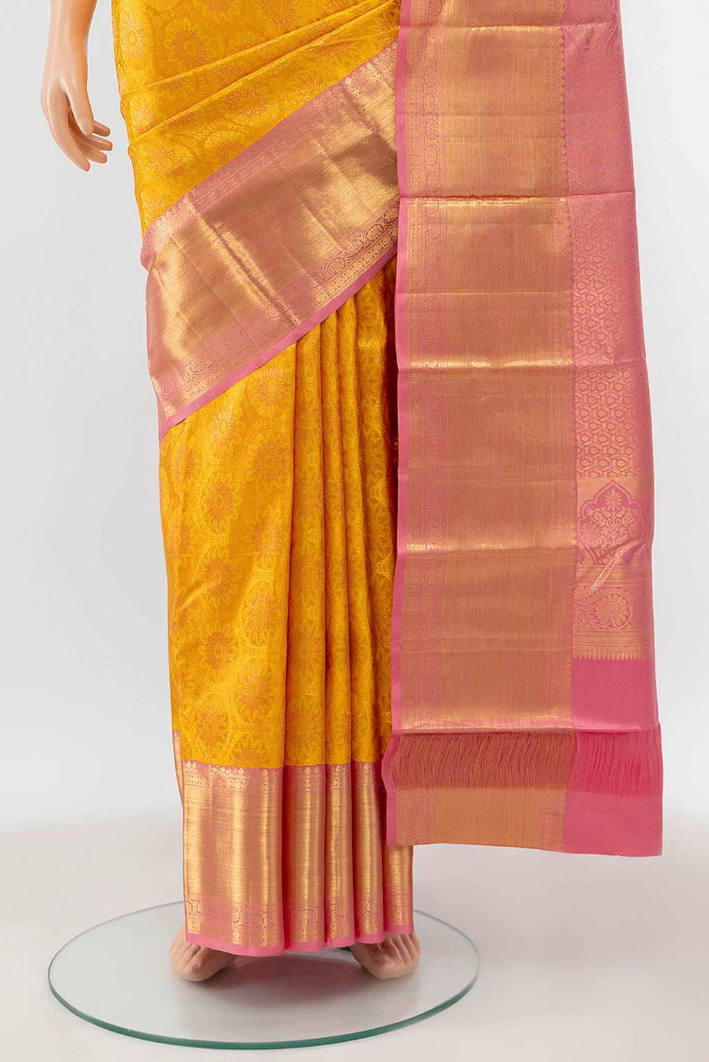 pleats pallu