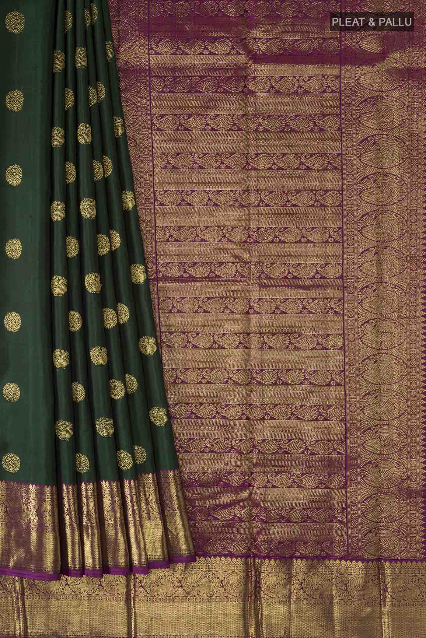 pleats pallu