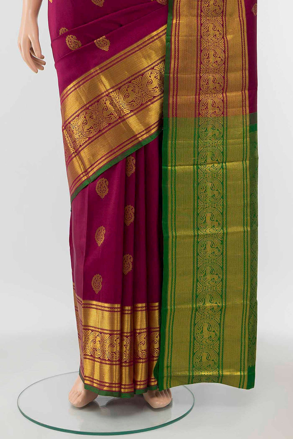 pleats pallu