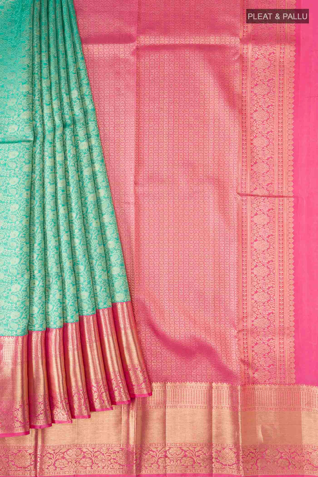 pleats pallu