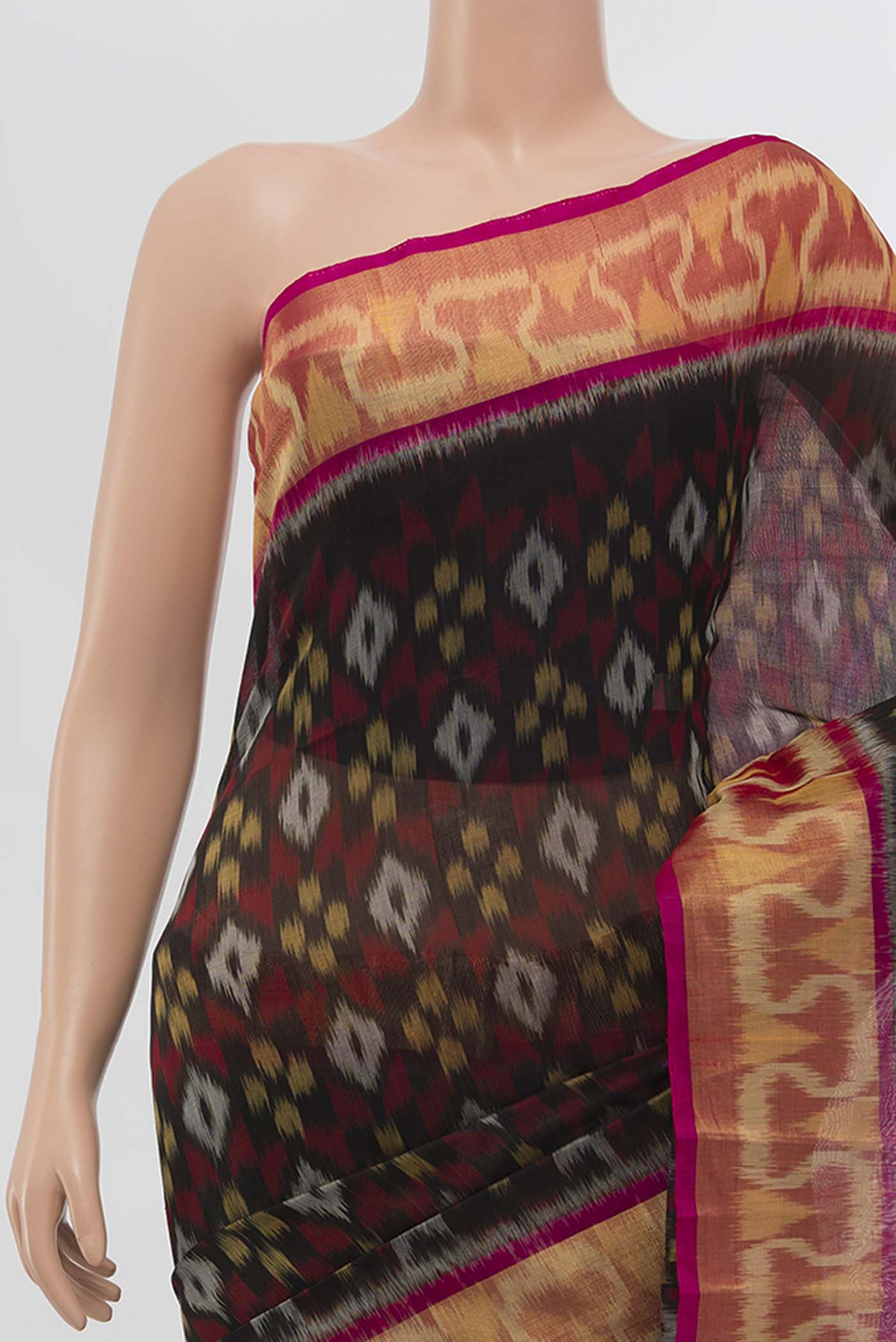 Border image of Black Silk Cotton Saree with Zari Butta on the body and Silk Border
