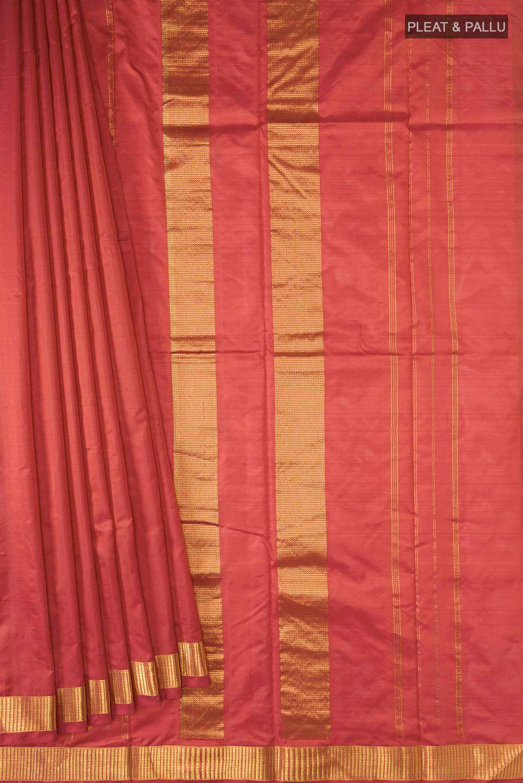 pleats pallu