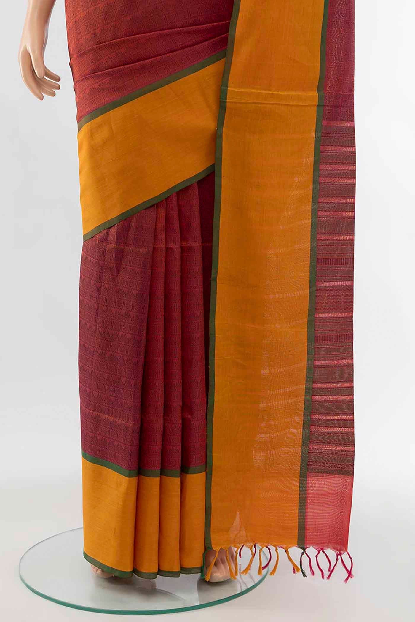 pleats pallu