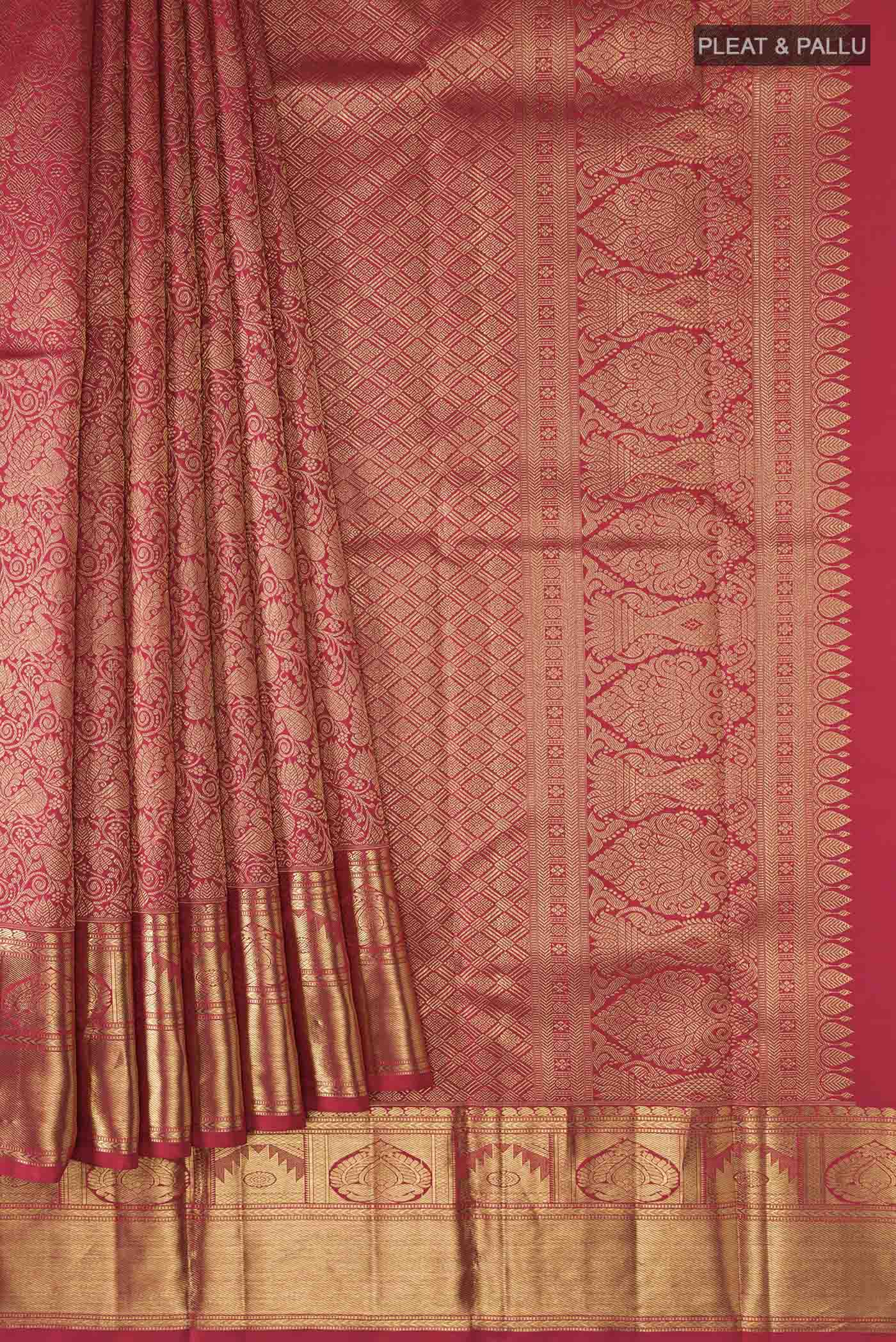 pleats pallu