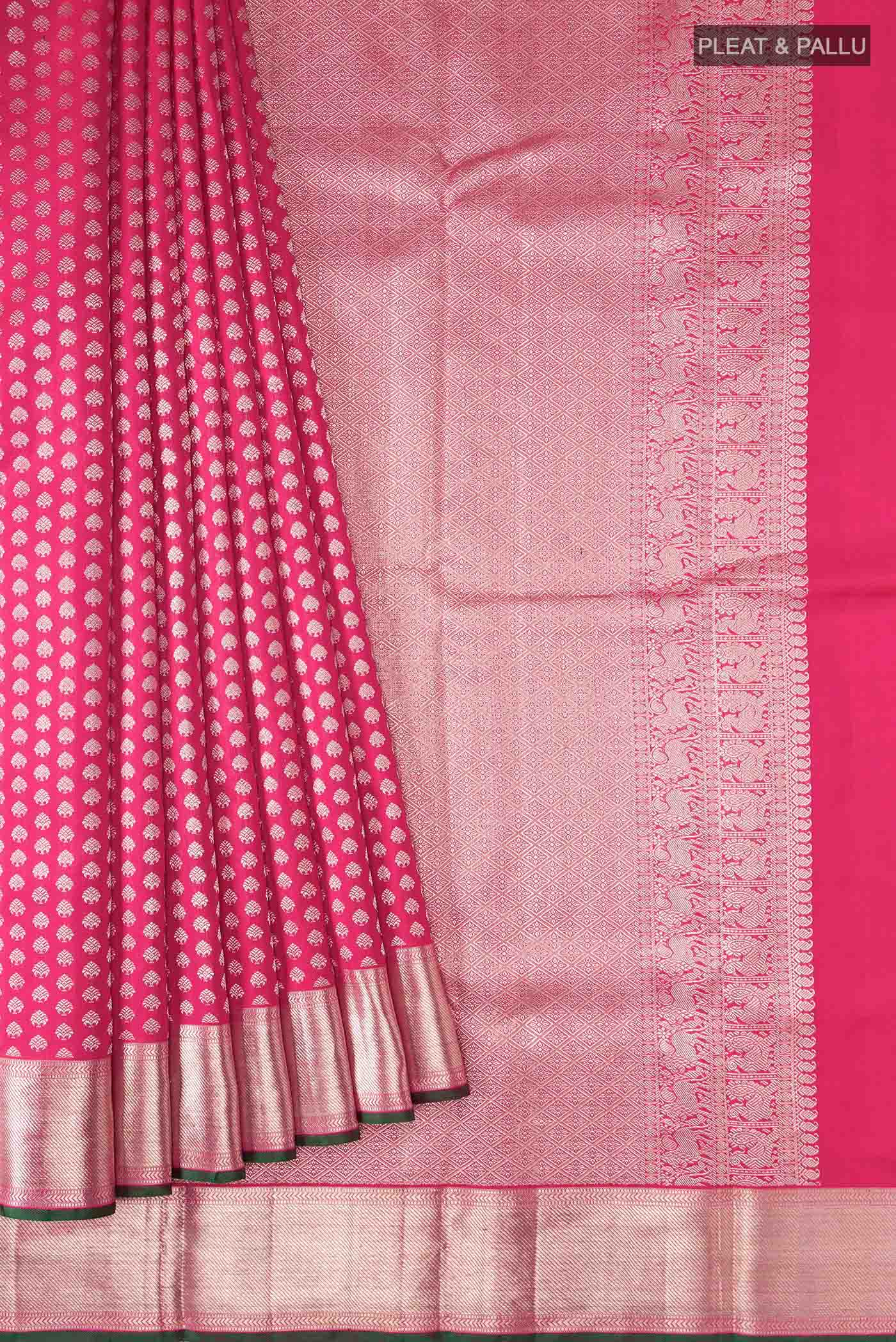 pleats pallu