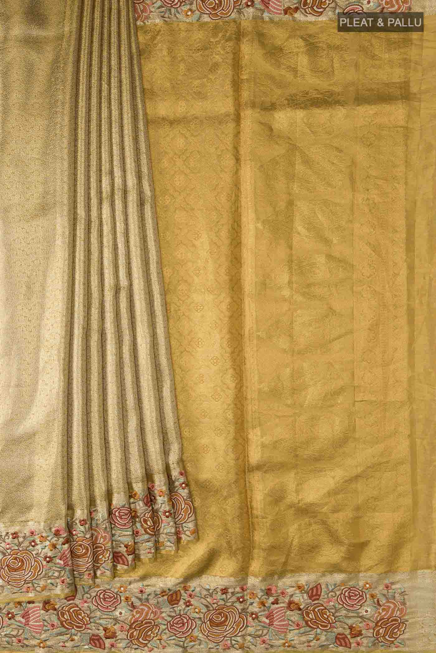 pleats pallu