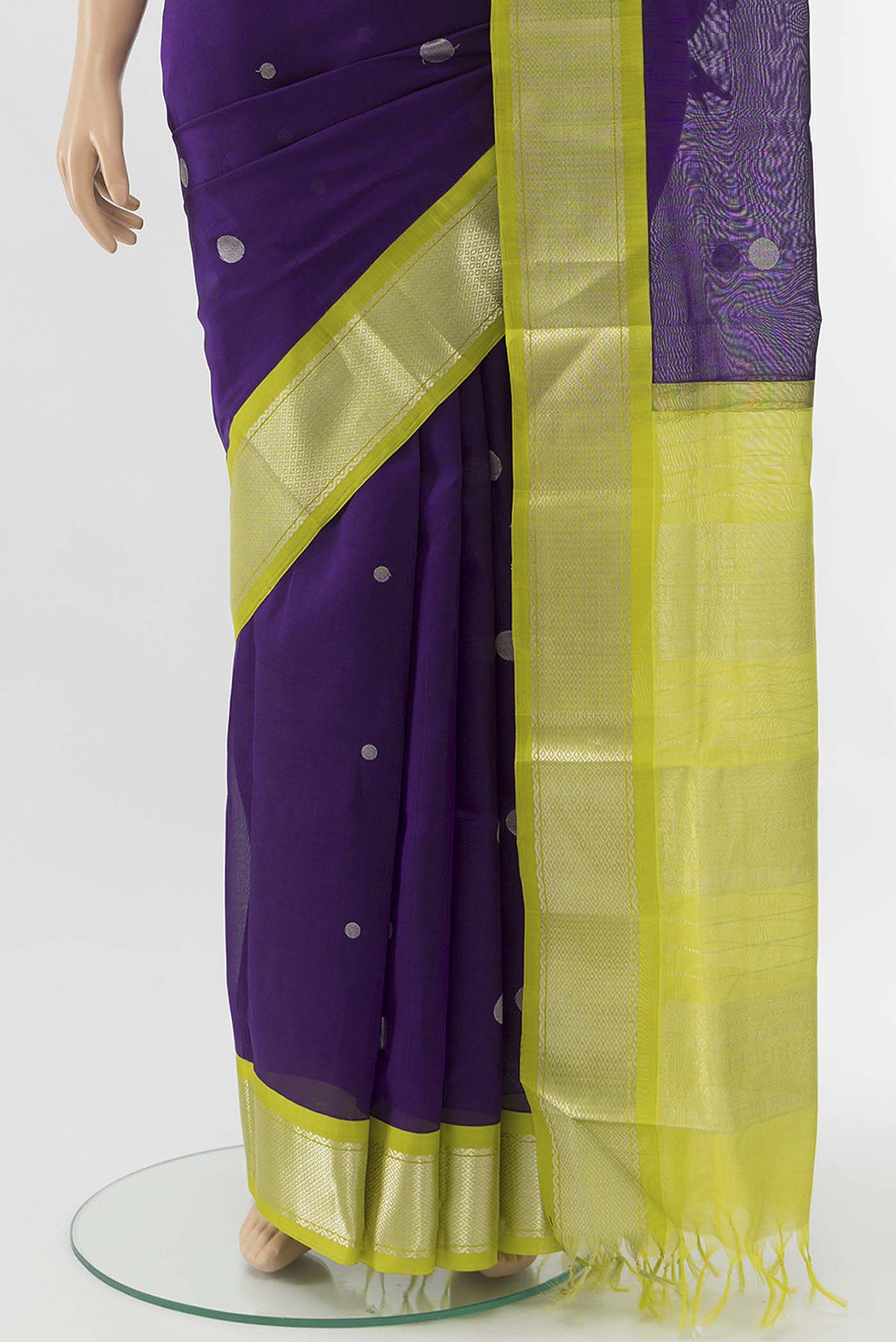 Pleats and pallu of Violet Coimbatore Silk Cotton Saree with Zari Brocade on the body and Silk Border