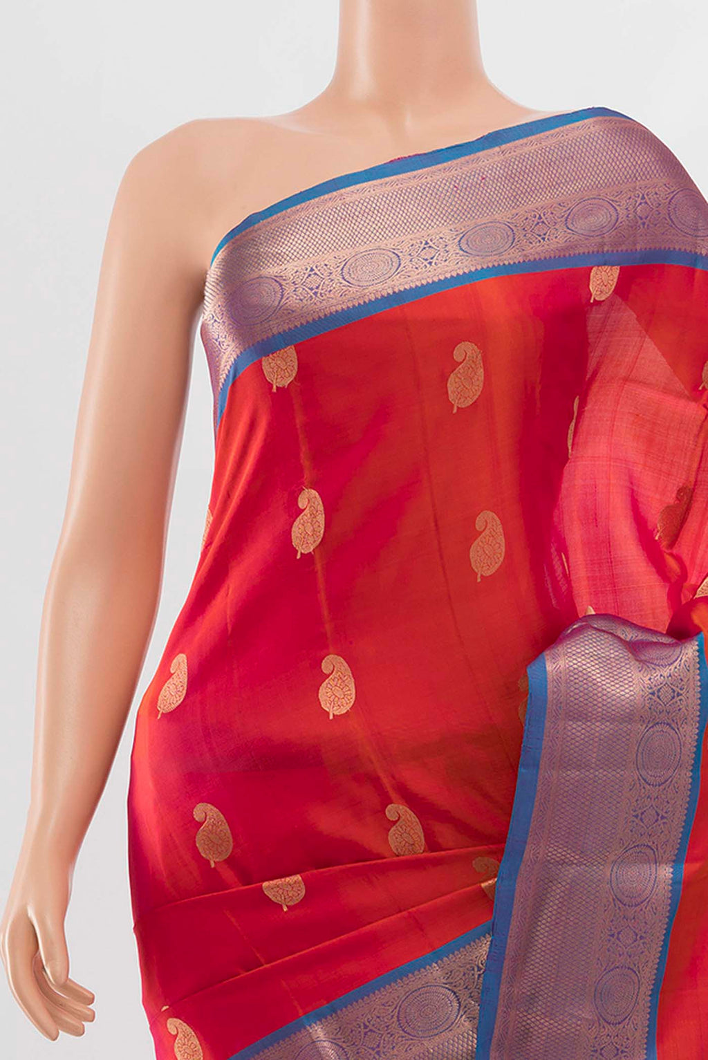 Border image of Peach Kanchipuram Silk Saree with Zari Butta on the body and Silk Border