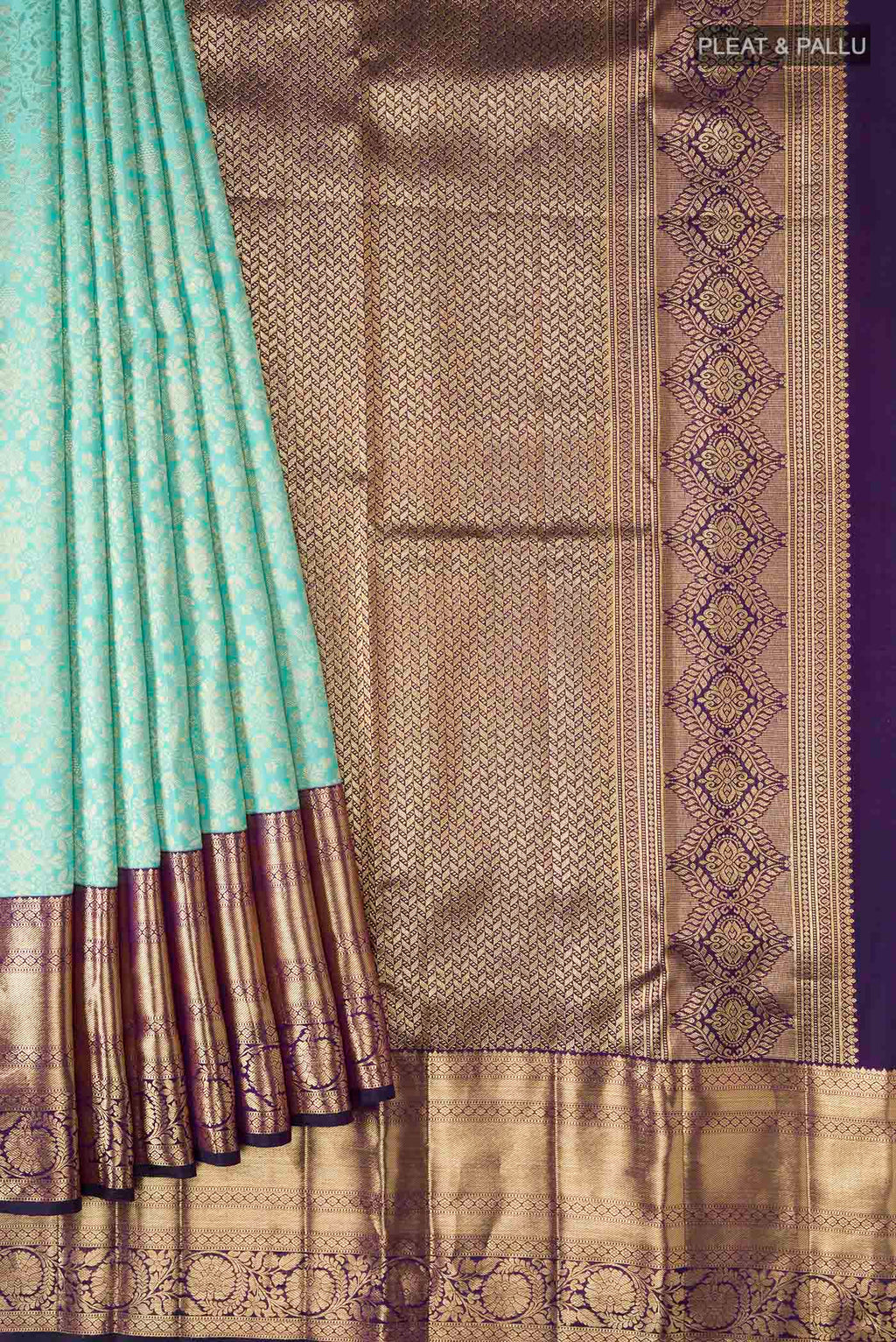 pleats pallu