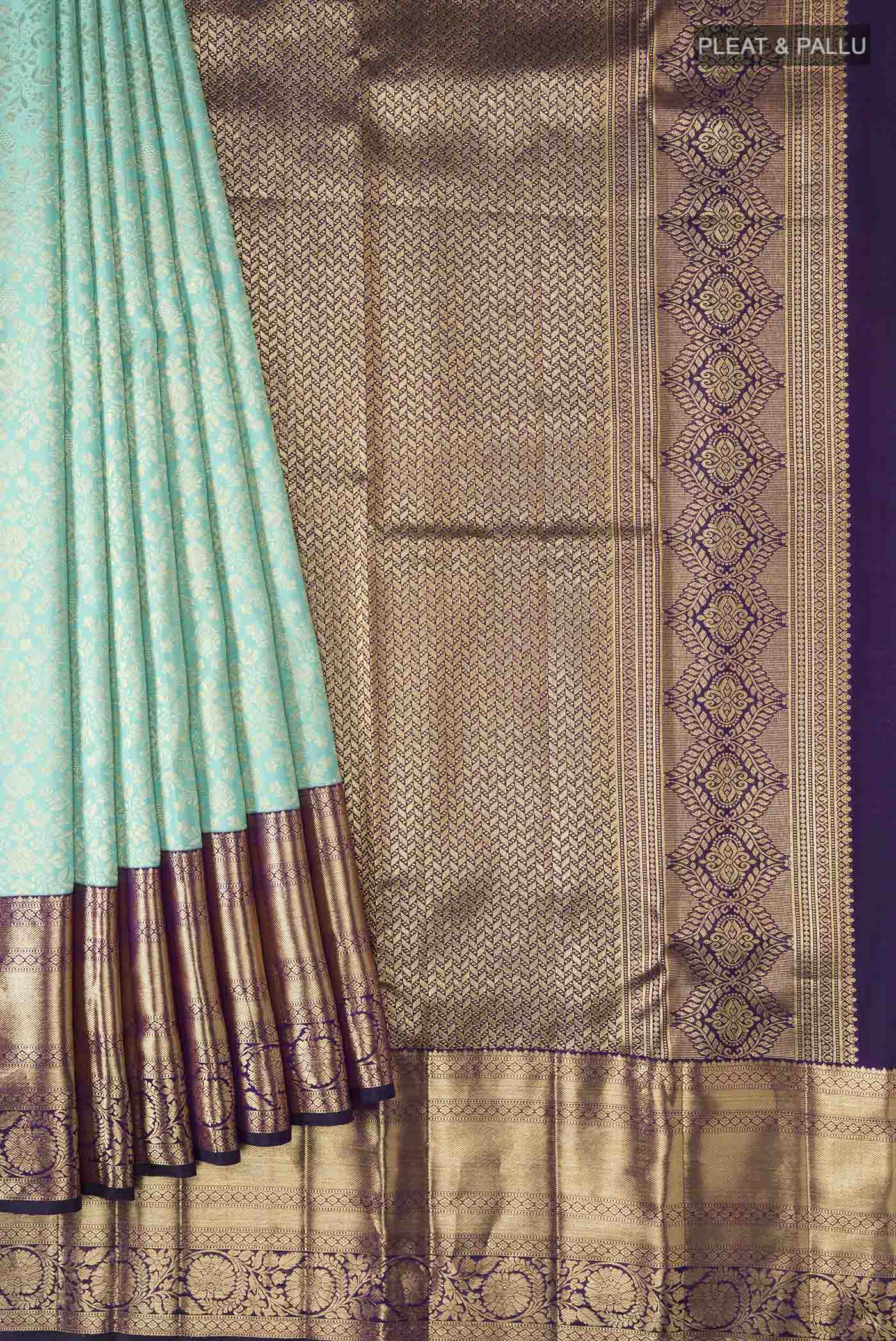 pleats pallu