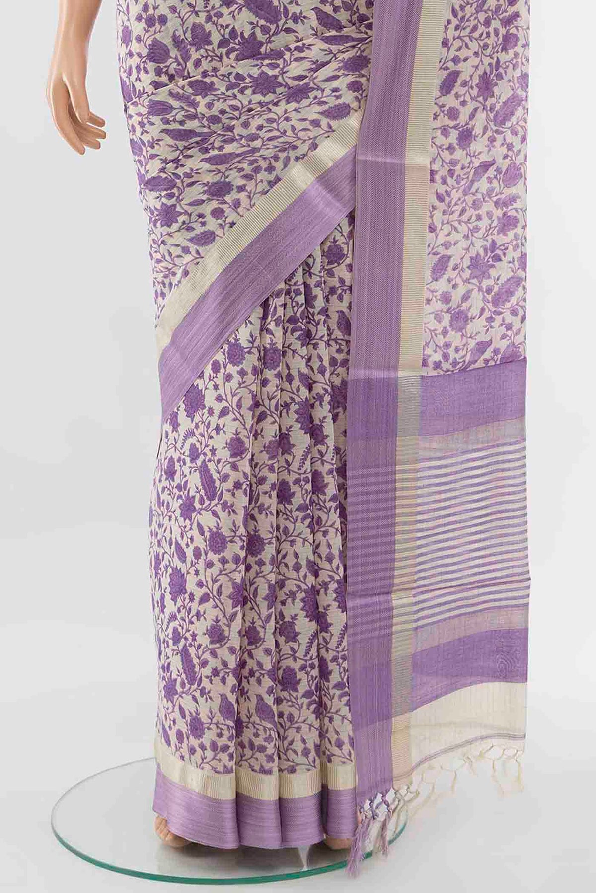 Pleats and pallu of Cream Tussar Silk Saree with Thread Butta on the body and Thread Border