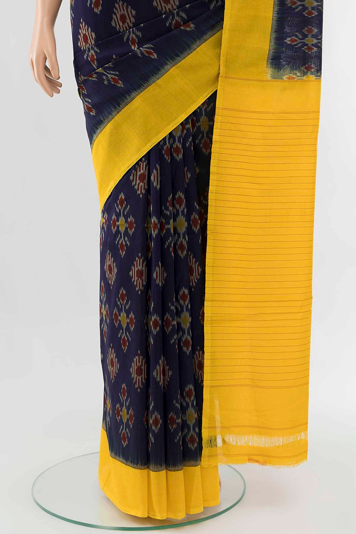 pleats pallu