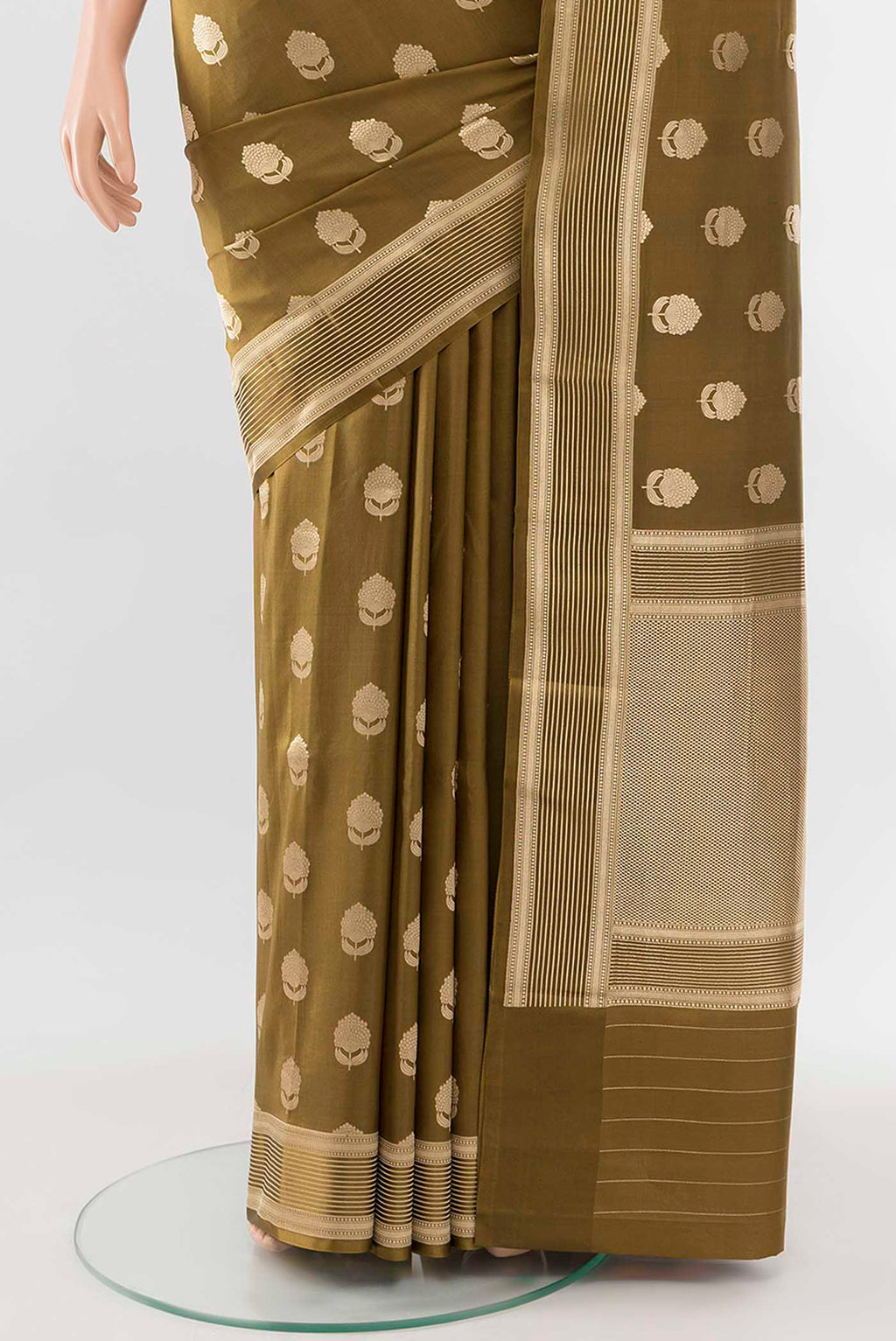 pleats pallu