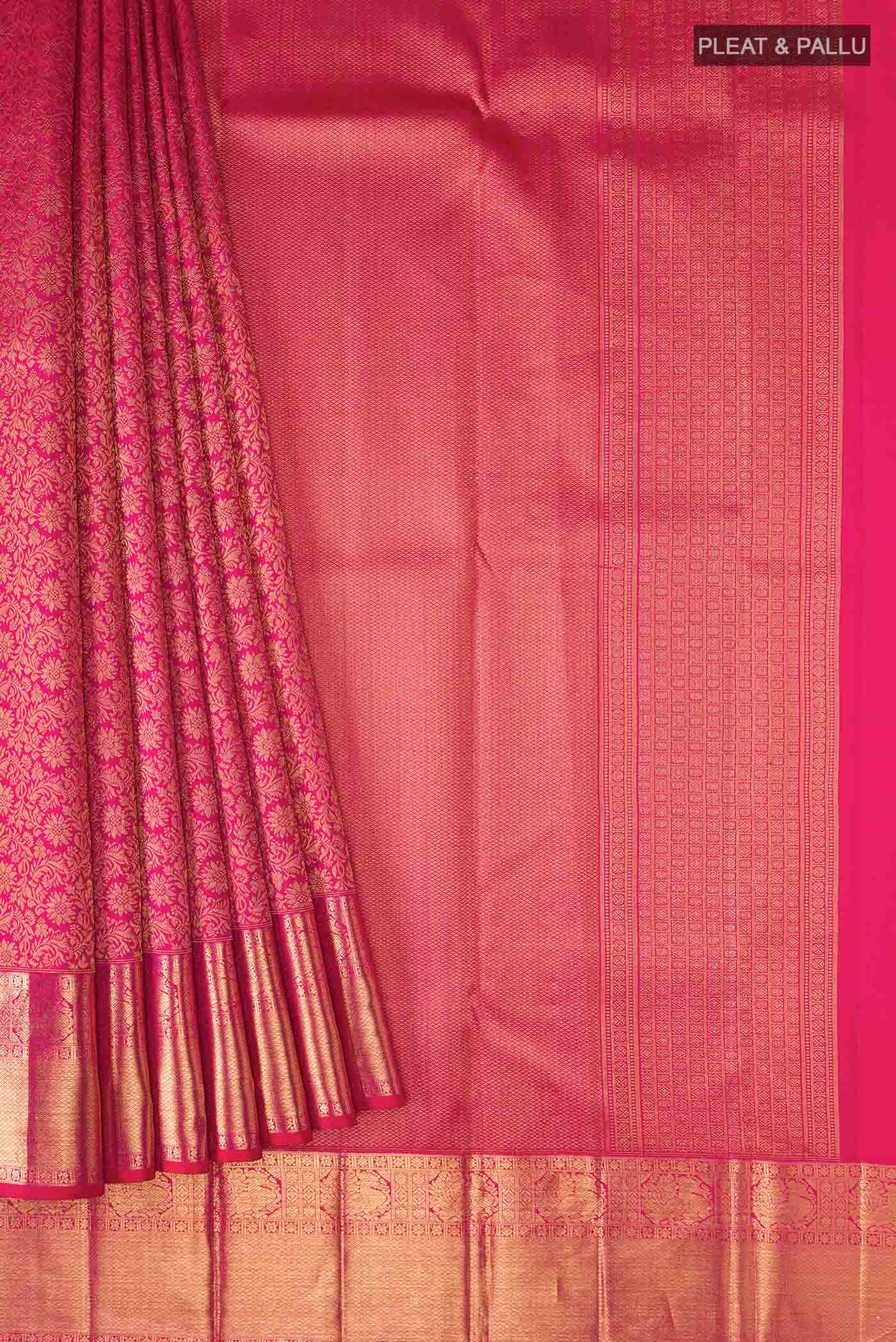 pleats pallu