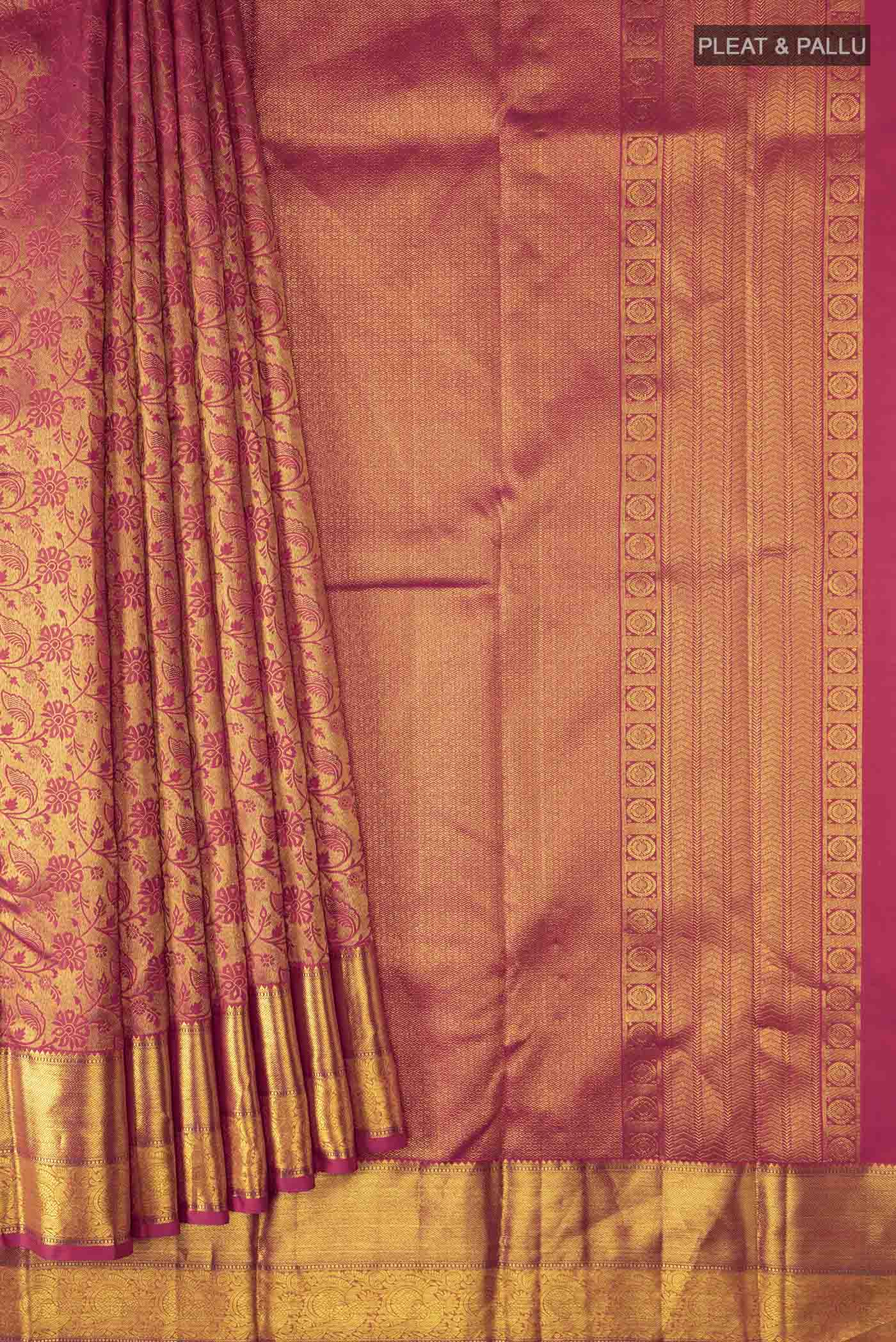 pleats pallu