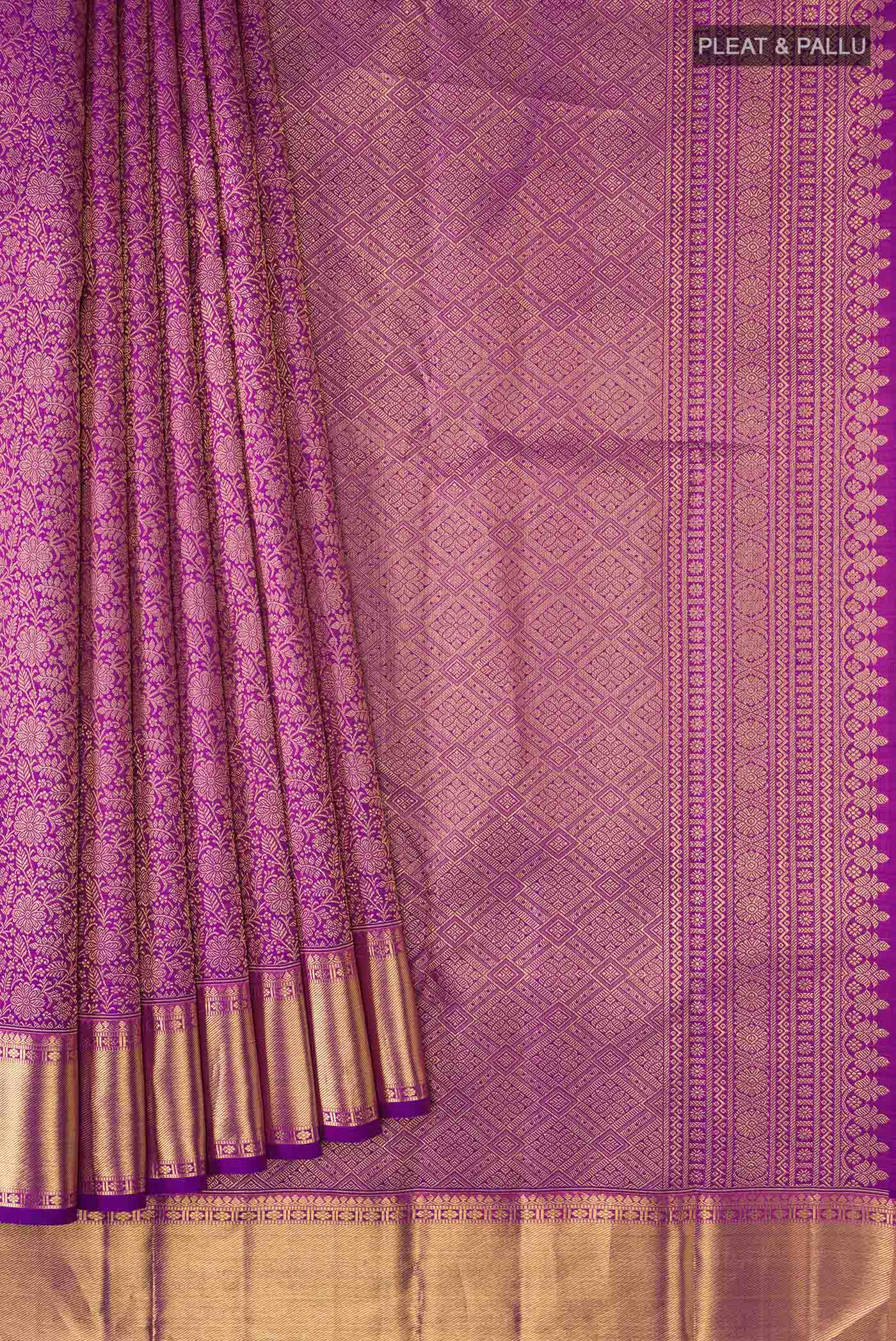 pleats pallu