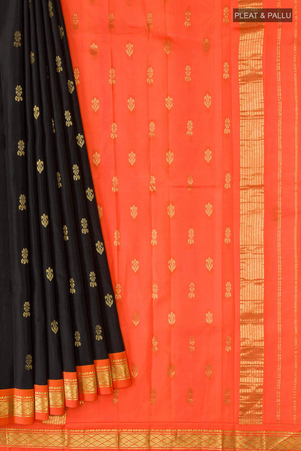 pleats pallu