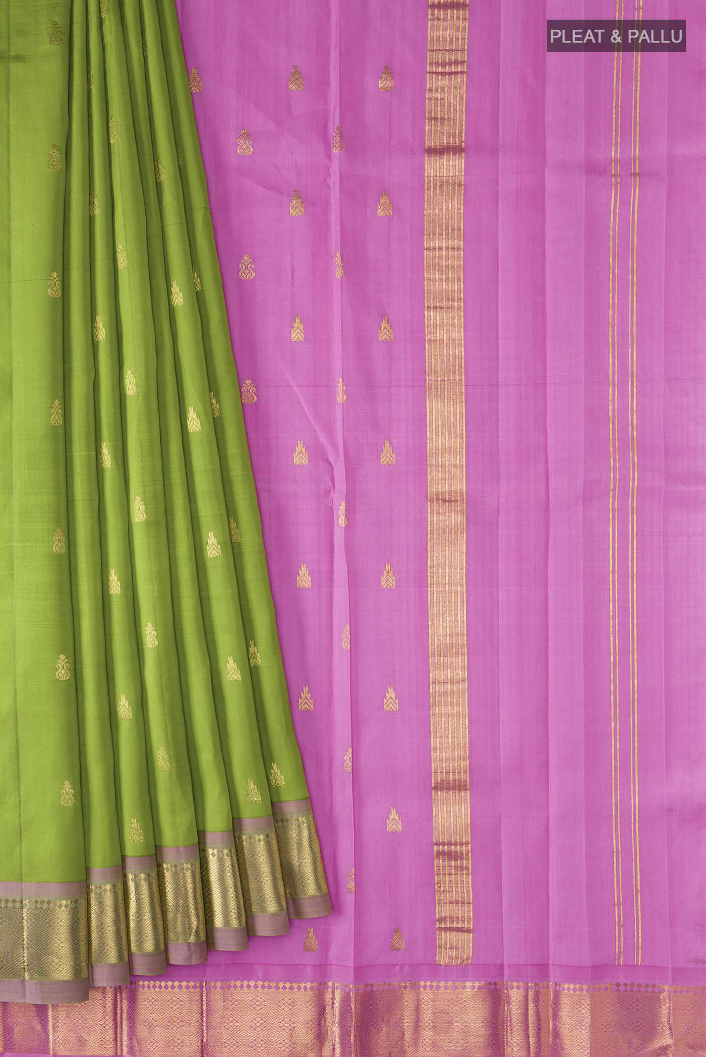 pleats pallu