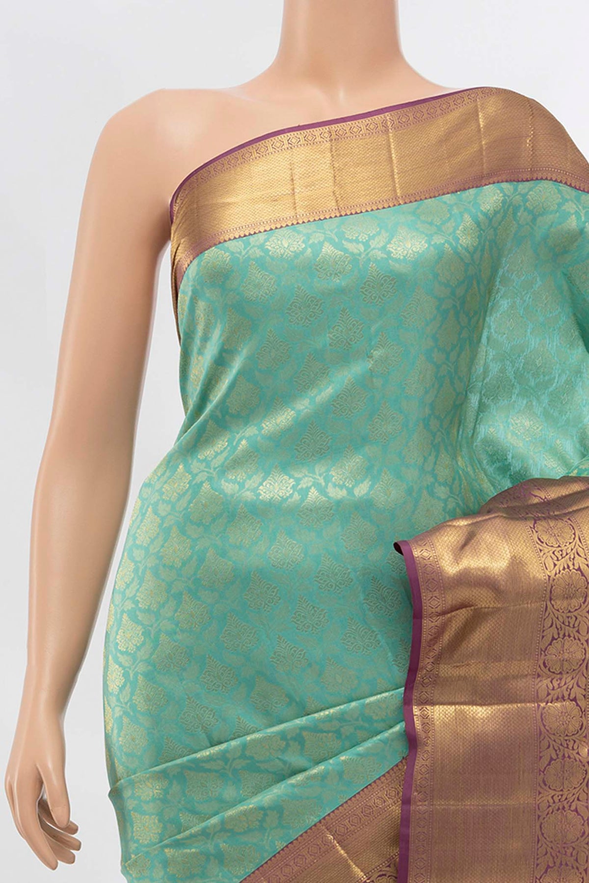 Border image of Sea Green Kanchipuram Silk Saree with Zari Butta on the body and Silk Border