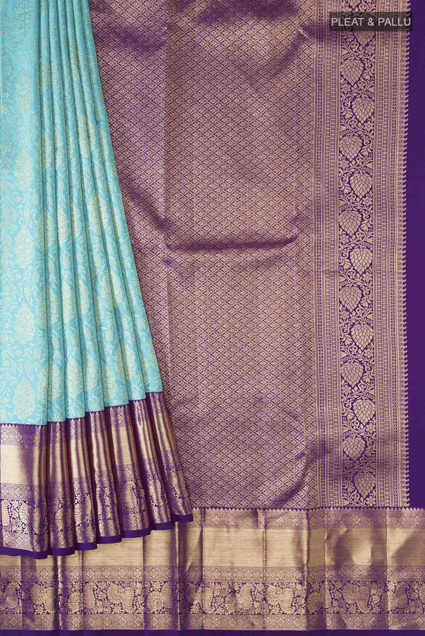 pleats pallu