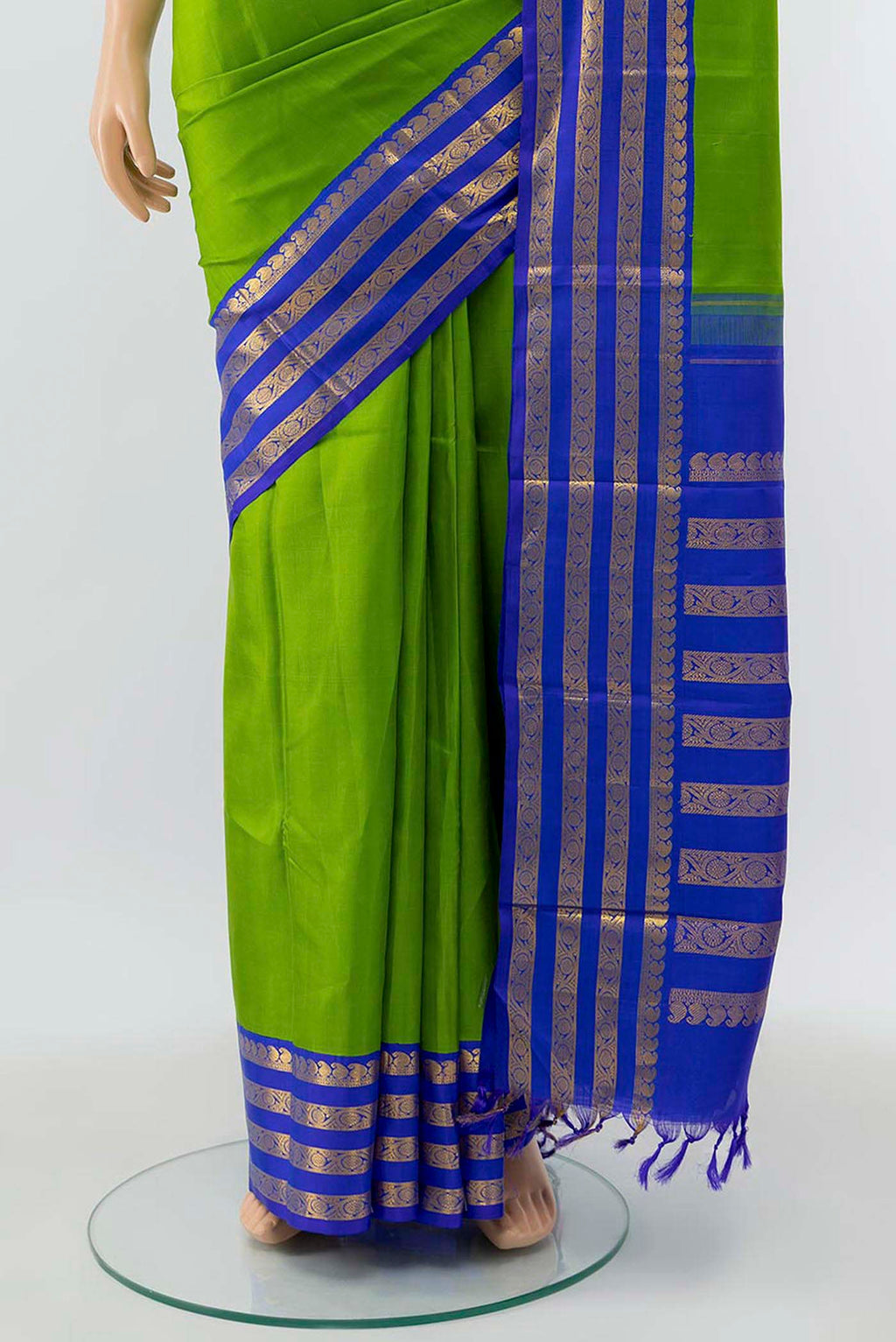 pleats pallu