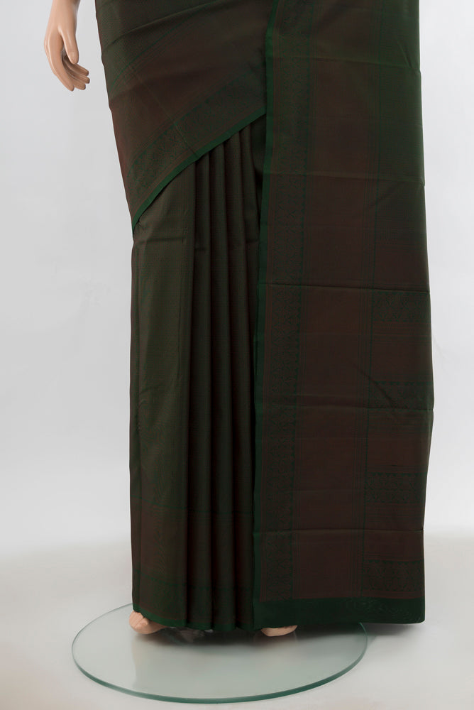 Pleats and pallu of Mint Green Soft Silk Saree with Plain Body and Silk Border. 