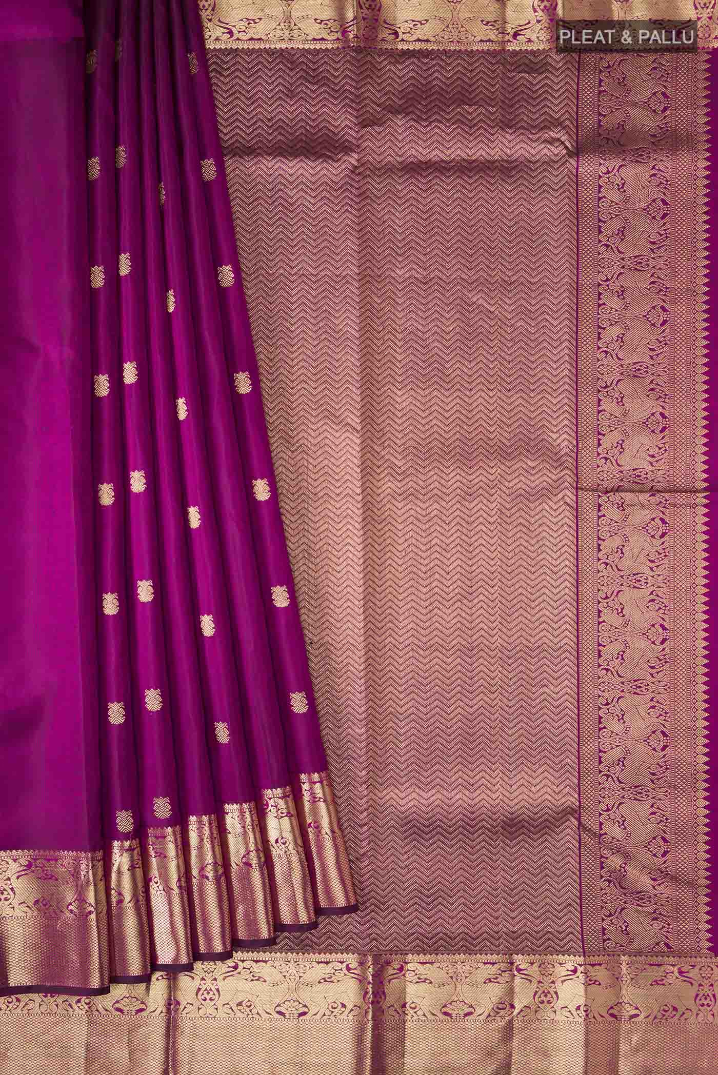 pleats pallu