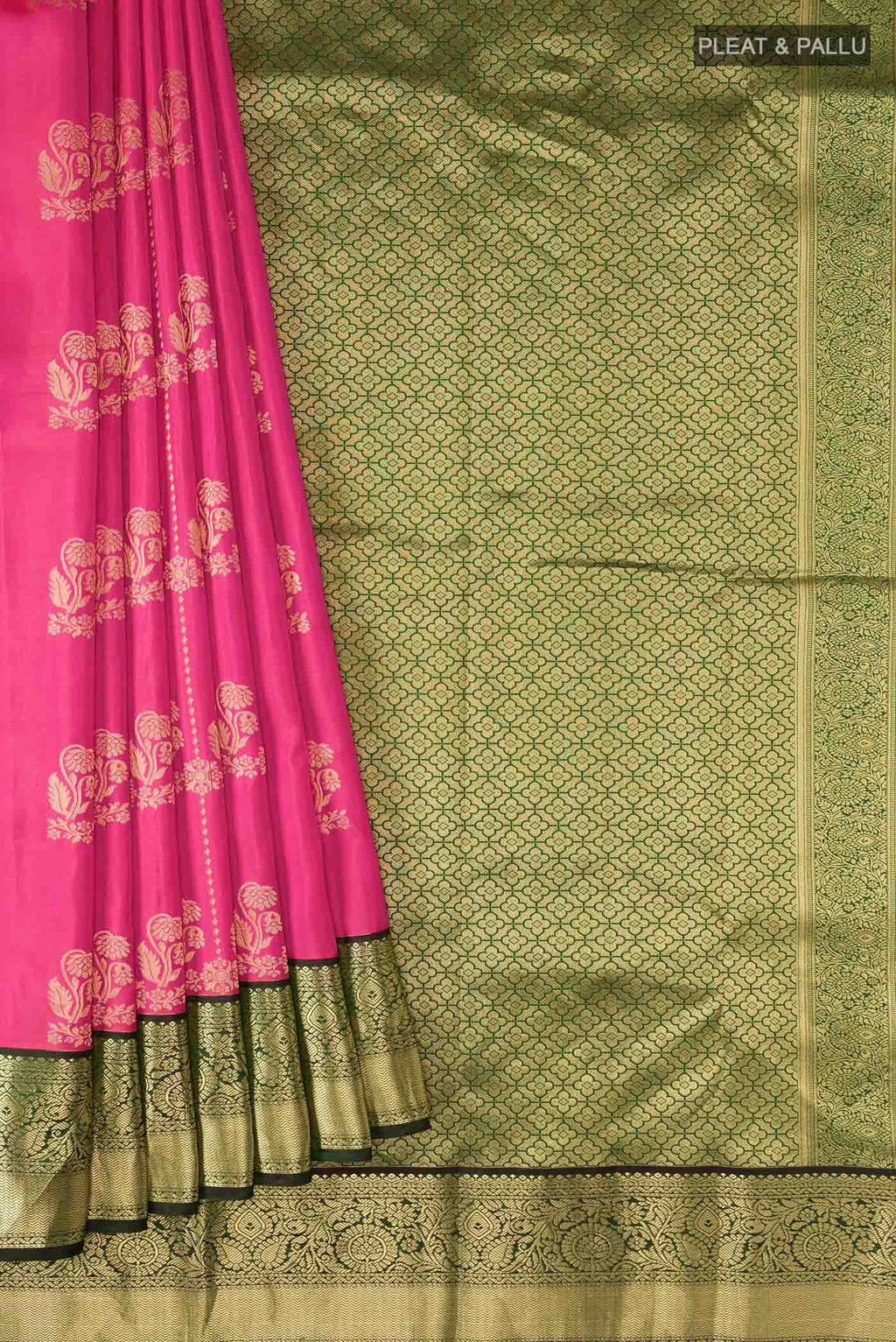 pleats pallu