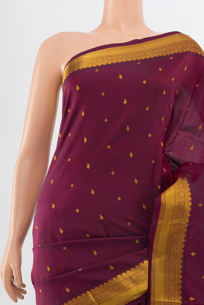 Border image of Coffee Brown Kanchipuram Silk Saree with Zari Butta on the body and Silk Border. 
