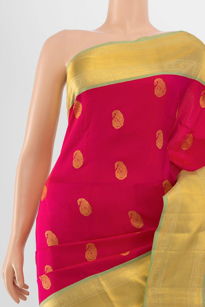 Border image of Pure Silk Pure Zari Peach Kanchipuram Saree with Zari Butta on the body and Silk Border. 