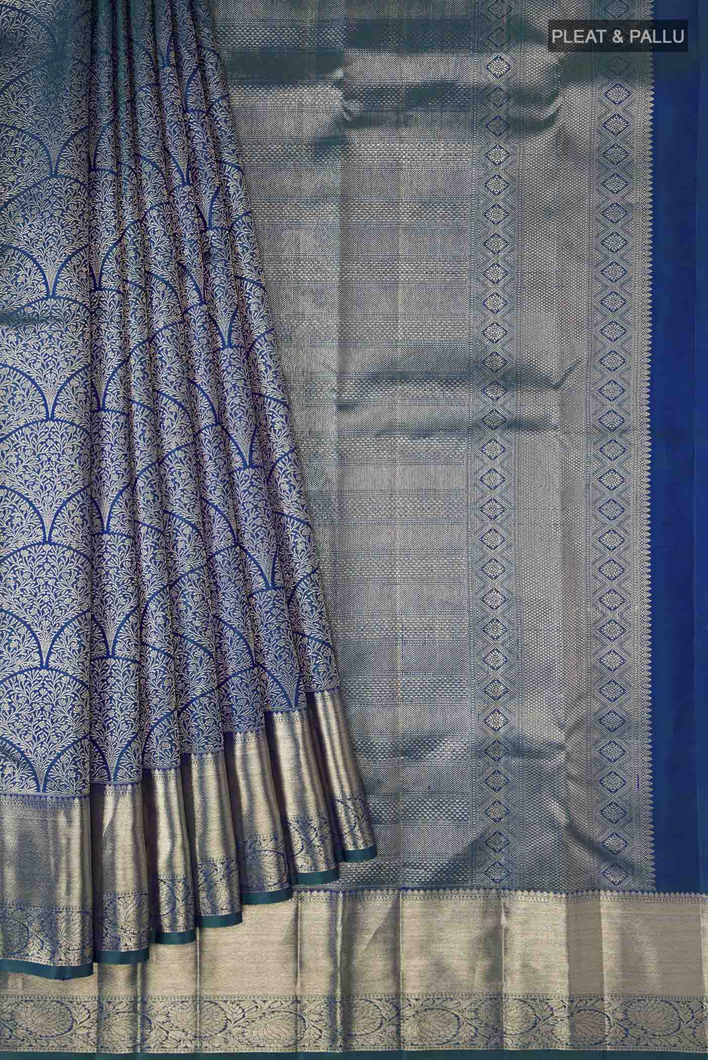 pleats pallu