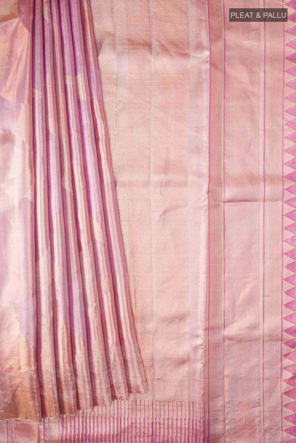 pleats pallu