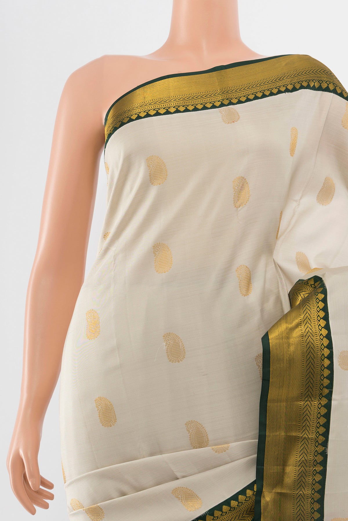 Border image of Pure Silk Pure Zari Cream Kanchipuram Saree with Zari Butta on the body and Silk Border. 