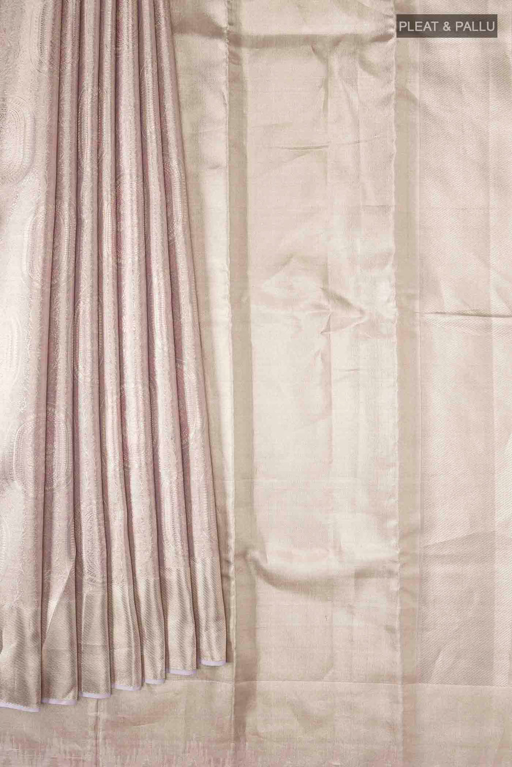 pleats pallu
