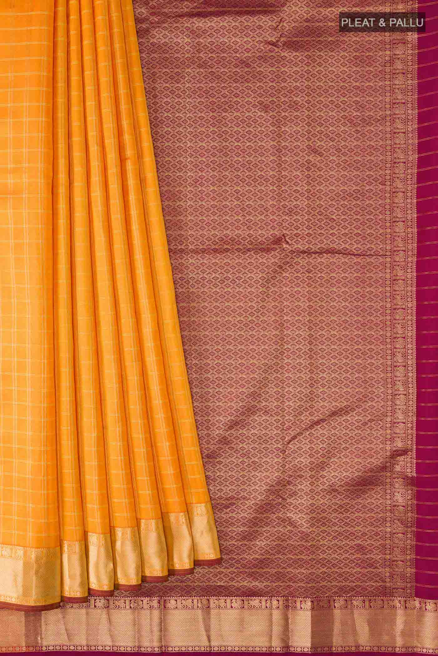 pleats pallu