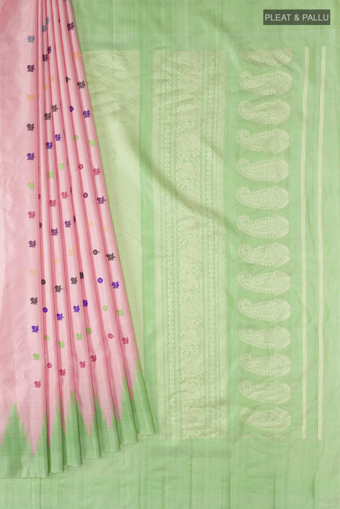 pleats pallu